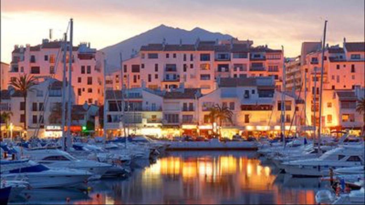 Mijas Costa - Beachside Apartment-B Sitio de Calahonda 外观 照片