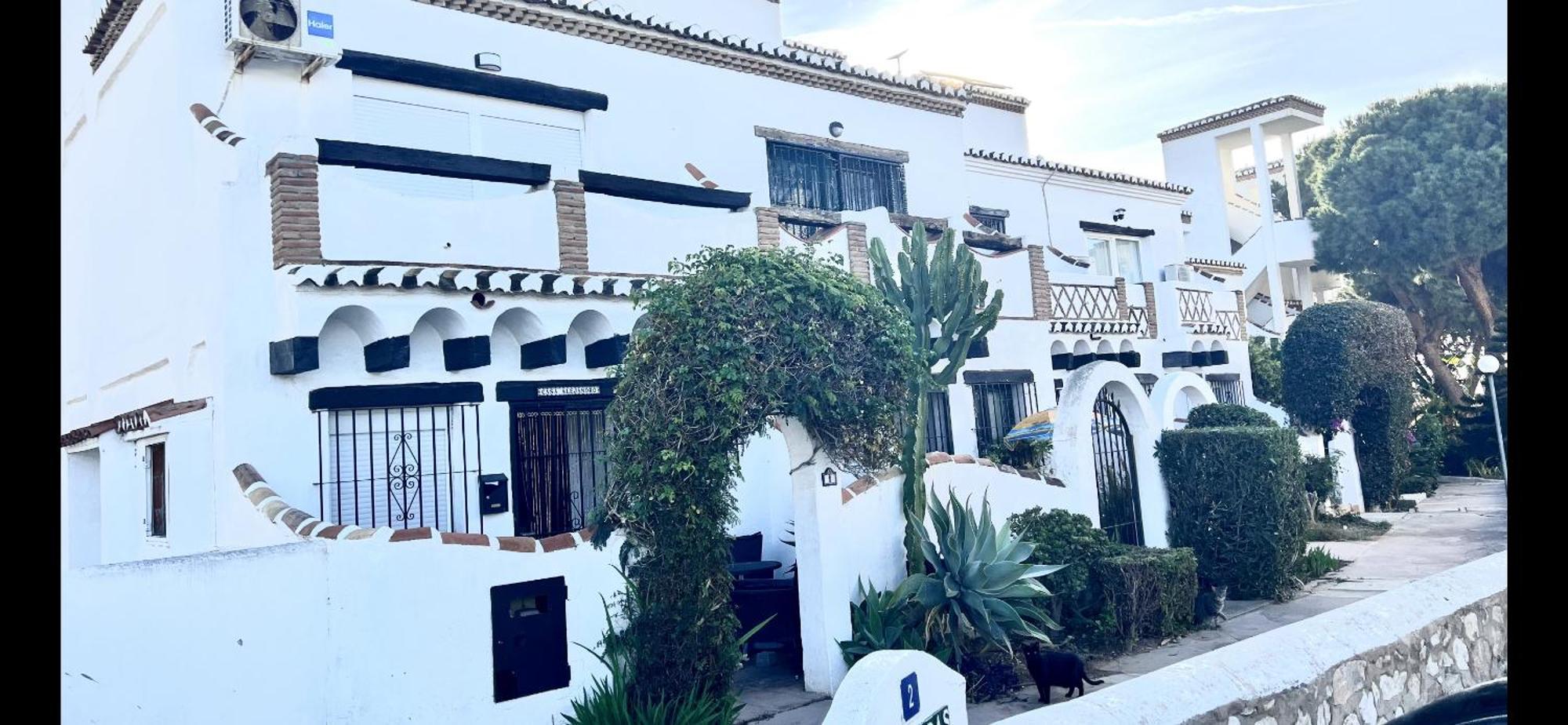 Mijas Costa - Beachside Apartment-B Sitio de Calahonda 外观 照片