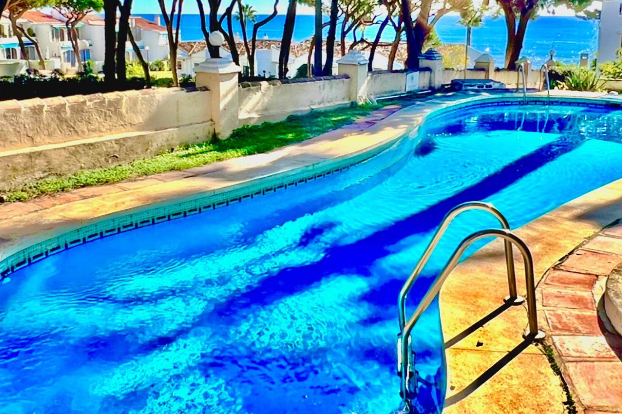 Mijas Costa - Beachside Apartment-B Sitio de Calahonda 外观 照片